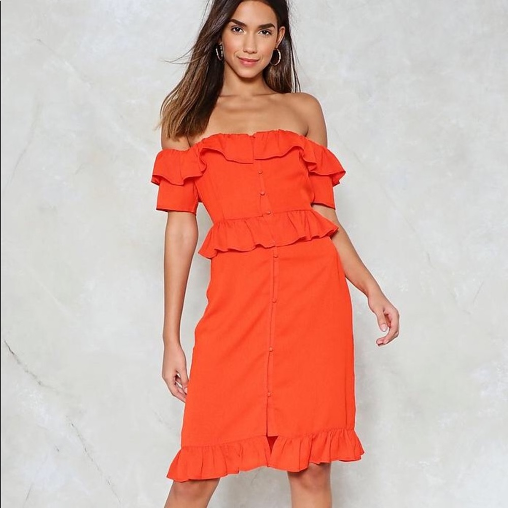 Nasty gal NWT off the shoulder dress sz 10** SALE*